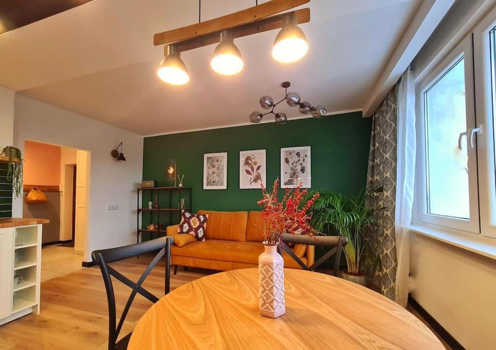 Uroczy Apartament Blisko Centrum - 10 Min Do Plazy Gdynia Esterno foto